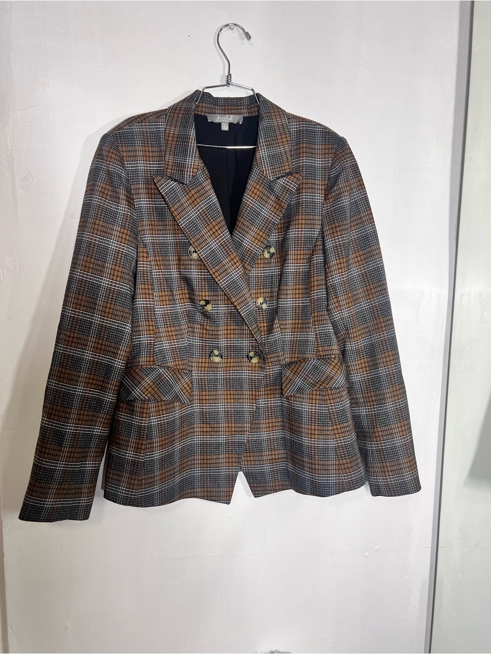 Marled Double-Breasted Plaid Blazer in Brown and Gray